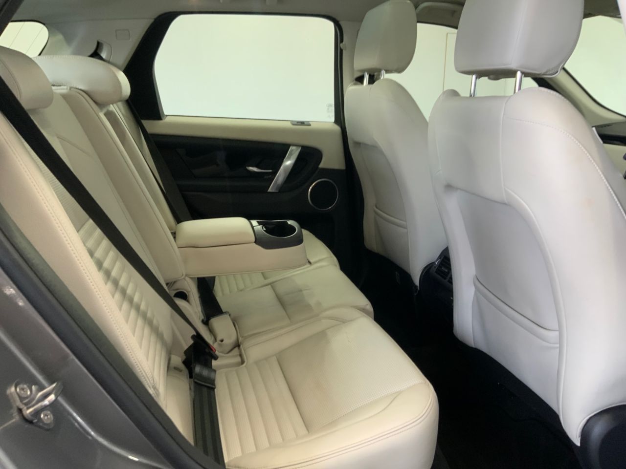 2020 LAND ROVER DISCOVERY SPORT 2.0 D165 MHEV S SUV 5dr Diesel Auto 4WD Euro 6 (s/s) (163 ps) - vehicle photo 17 for sale on PureCar