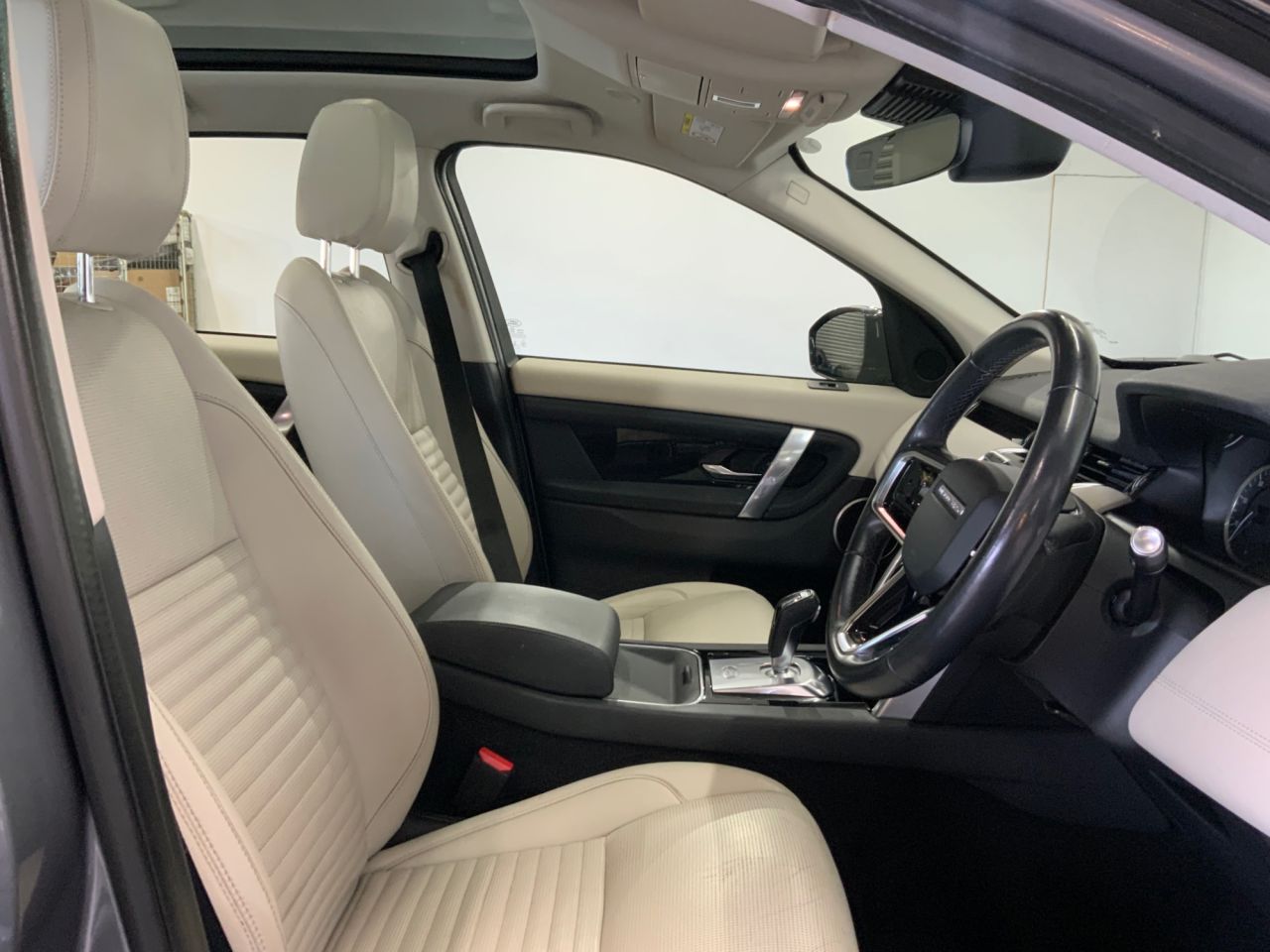 2020 LAND ROVER DISCOVERY SPORT 2.0 D165 MHEV S SUV 5dr Diesel Auto 4WD Euro 6 (s/s) (163 ps) - vehicle photo 23 for sale on PureCar