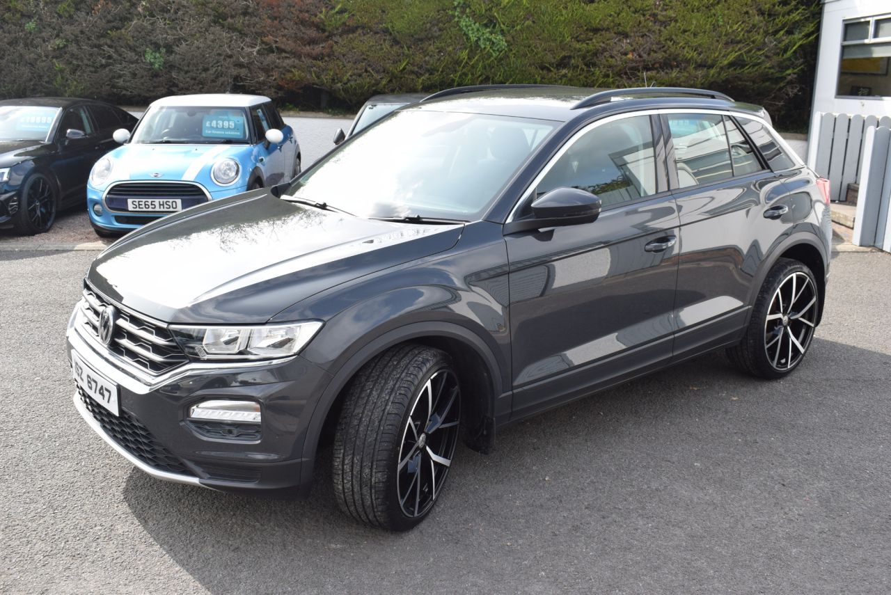 2020 VOLKSWAGEN T-ROC 1.6 TDI SE SUV 5dr Diesel Manual Euro 6 (s/s) (115 ps) 2 Owners - vehicle photo 8 for sale on PureCar