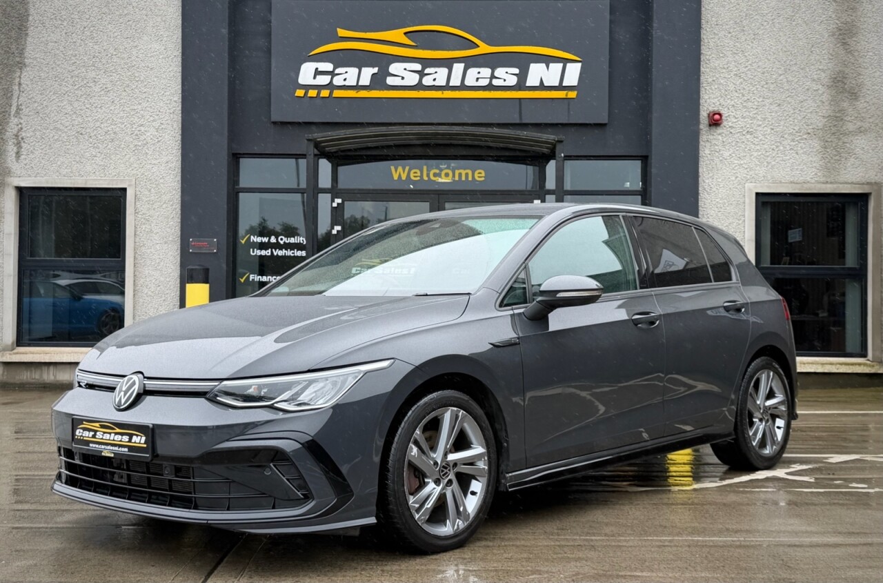 2024 VOLKSWAGEN GOLF 1.5 TSI R-Line Hatchback 5dr Petrol Manual Euro 6 (s/s) (130 ps) - vehicle photo 2 for sale on PureCar
