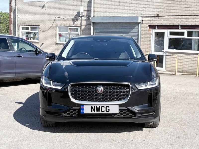 2019 Jaguar I-Pace in black — photo 4 of 22