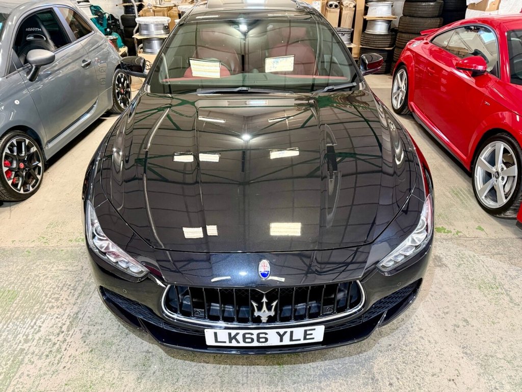 2016 Maserati Ghibli