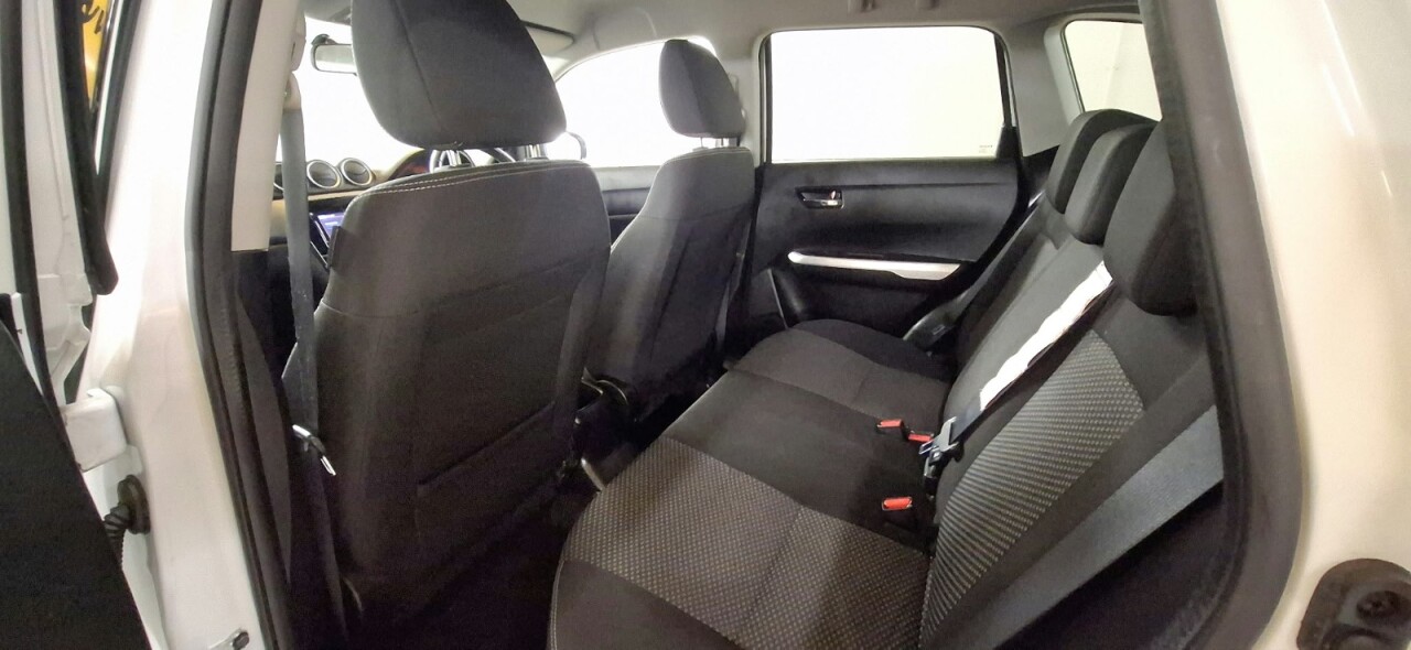 2016 SUZUKI VITARA 1.6 SZ-T SUV 5dr Petrol Manual Euro 6 (s/s) (120 ps) - vehicle photo 33 for sale on PureCar