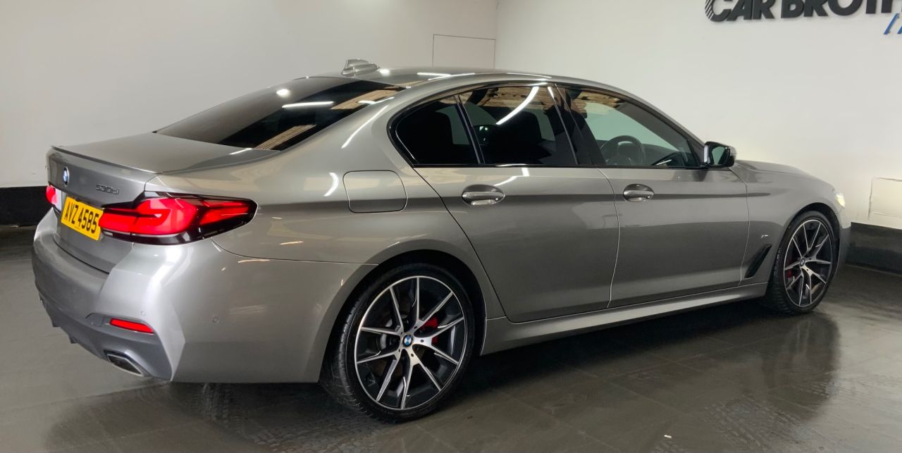 2020 BMW 5 SERIES 3.0 530d MHT M Sport Edition Saloon 4dr Diesel Hybrid Steptronic xDrive Eur - vehicle photo 6 for sale on PureCar