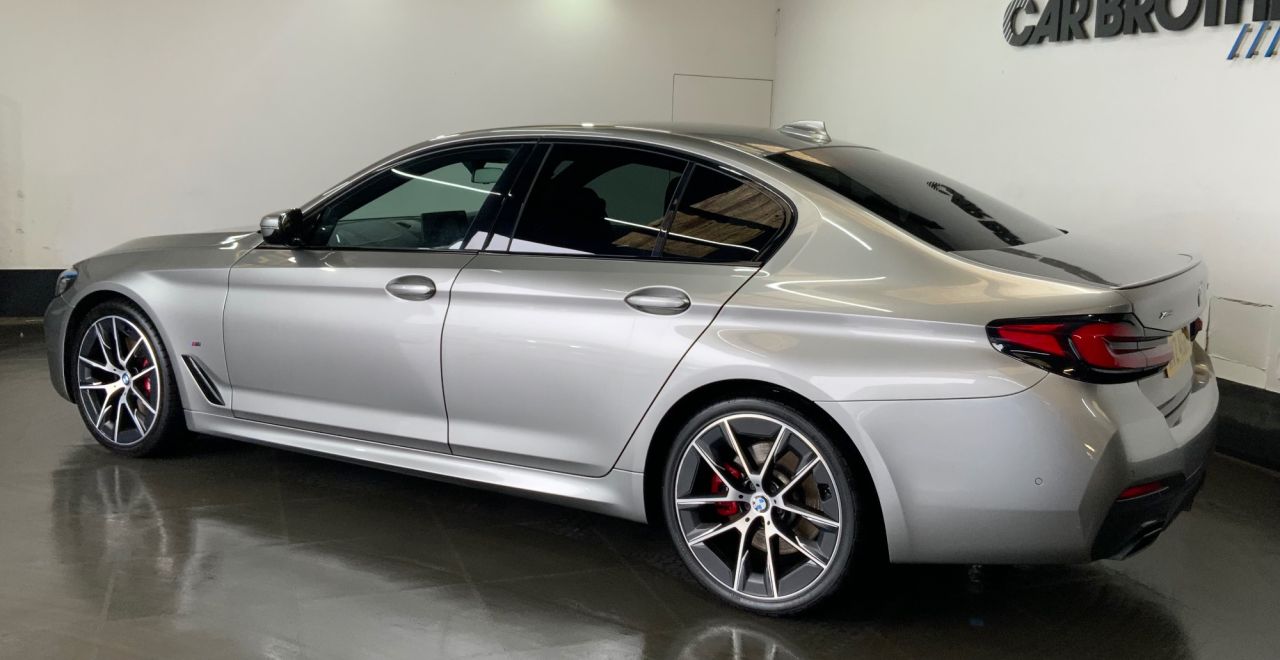 2020 BMW 5 SERIES 3.0 530d MHT M Sport Edition Saloon 4dr Diesel Hybrid Steptronic xDrive Eur - vehicle photo 7 for sale on PureCar