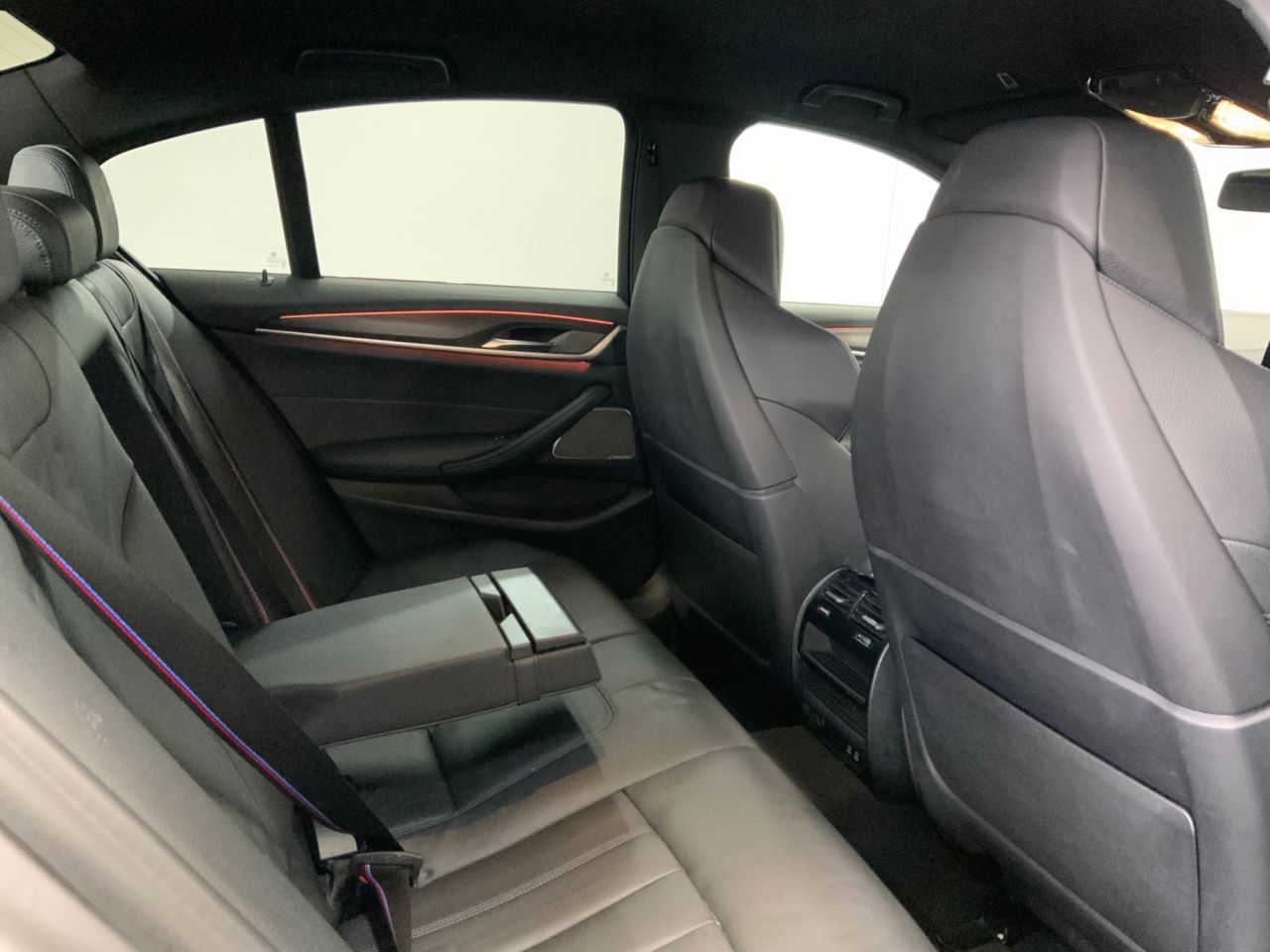 2020 BMW 5 SERIES 3.0 530d MHT M Sport Edition Saloon 4dr Diesel Hybrid Steptronic xDrive Eur - vehicle photo 17 for sale on PureCar