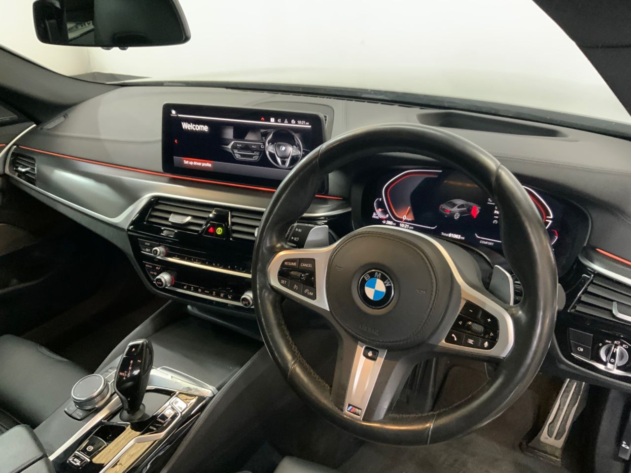 2020 BMW 5 SERIES 3.0 530d MHT M Sport Edition Saloon 4dr Diesel Hybrid Steptronic xDrive Eur - vehicle photo 28 for sale on PureCar