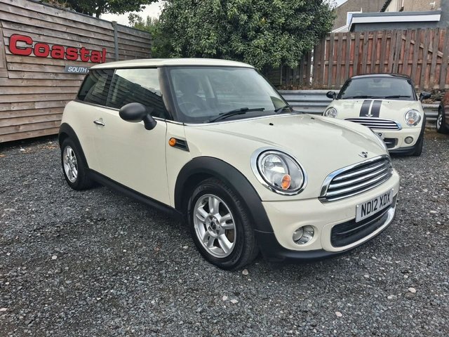 2012 MINI HATCH