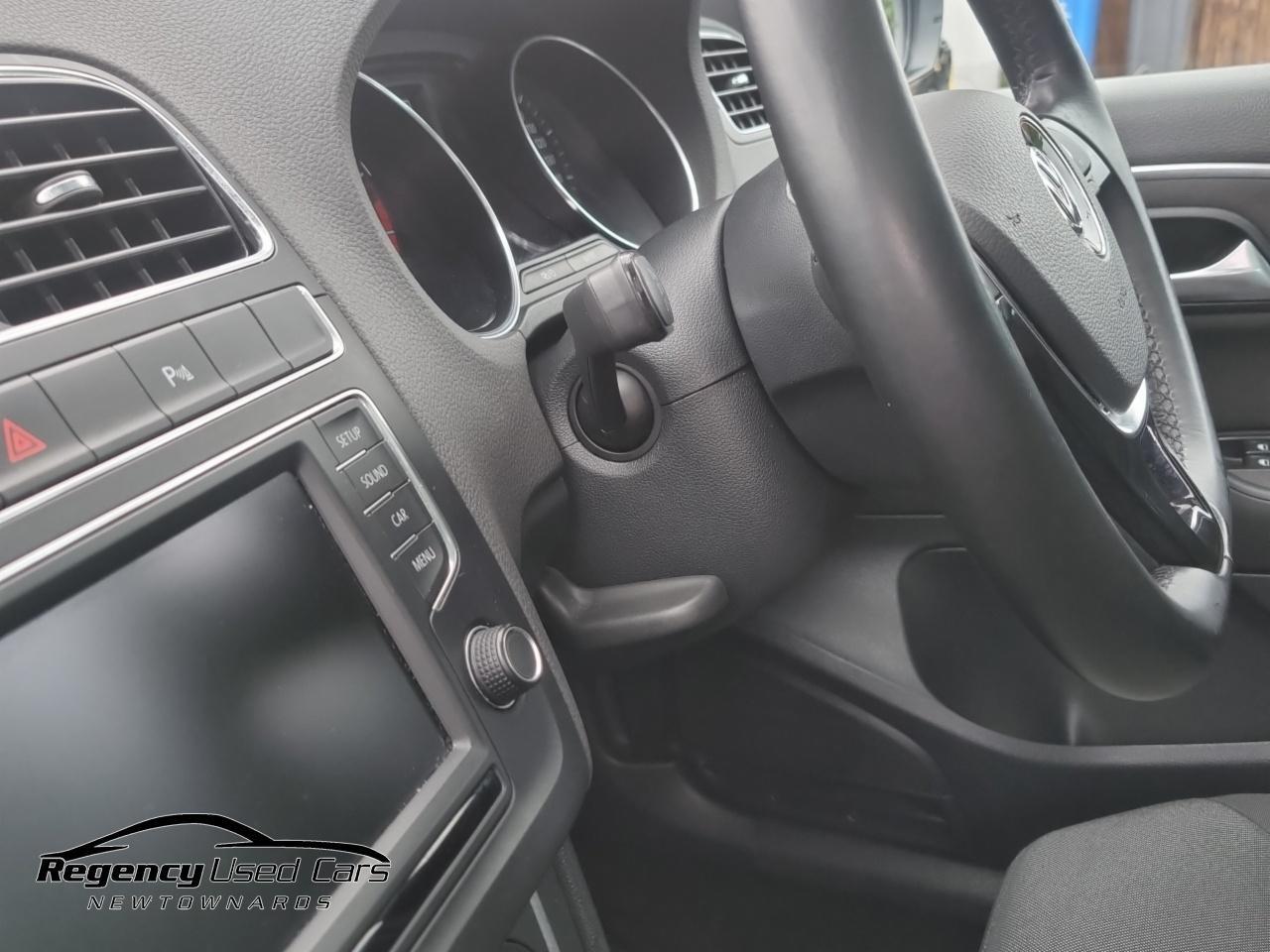 2016 VOLKSWAGEN POLO 1.2 TSI BlueMotion Tech SEL Euro 6 (s/s) 5dr - vehicle photo 12 for sale on PureCar
