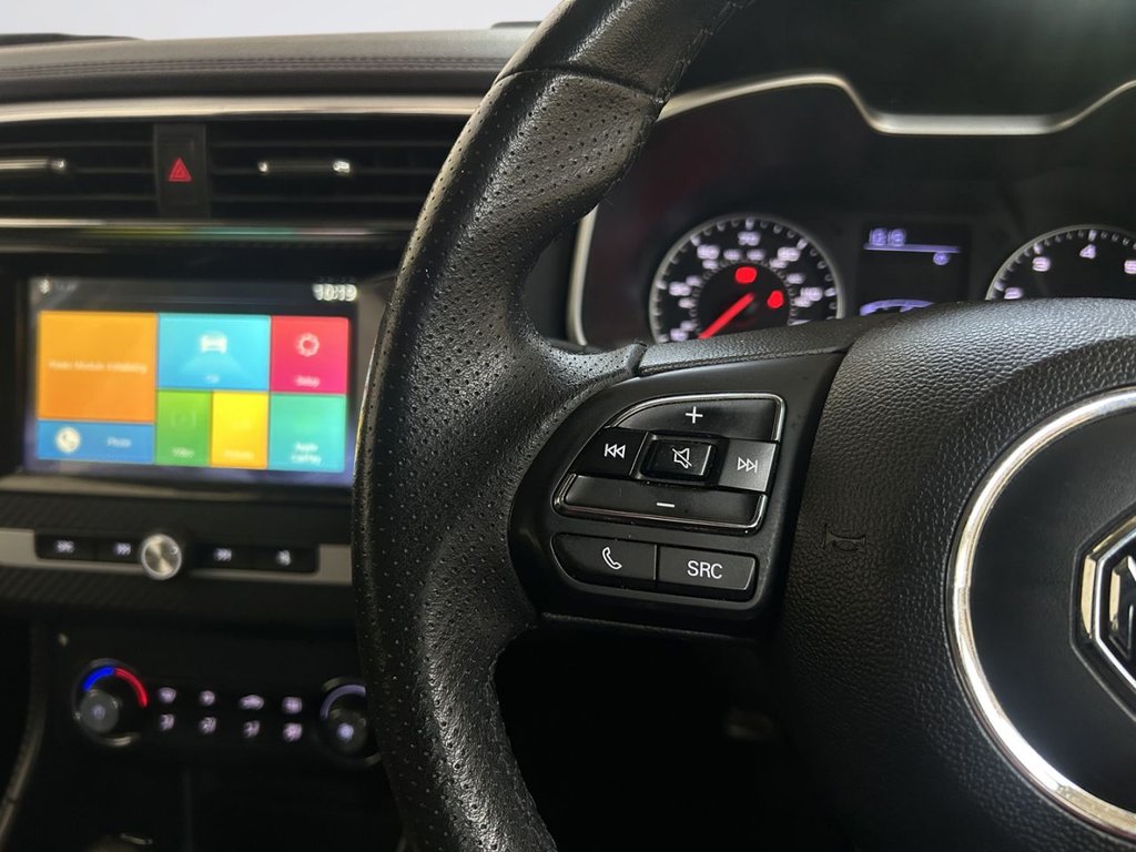2018 MG MG ZS — image 10