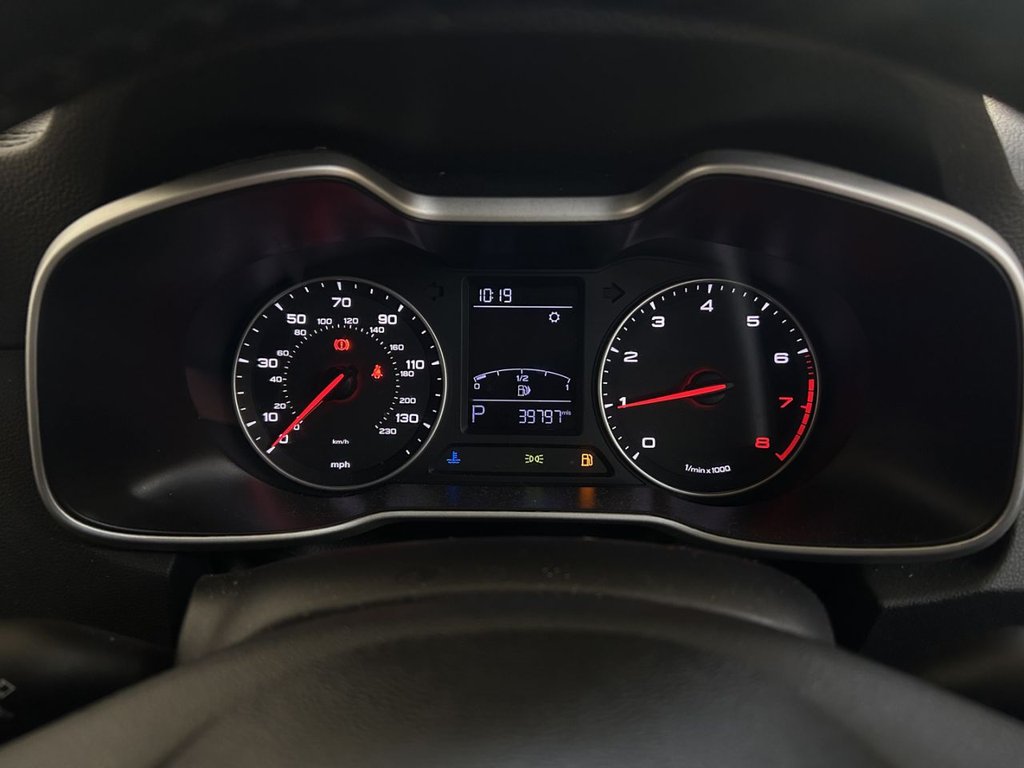 2018 MG MG ZS — image 11