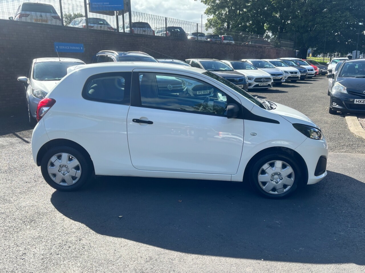 2016 PEUGEOT 1.0 Access Hatchback 3dr Petrol Manual Euro 6 (68 ps) - vehicle photo 8 for sale on PureCar