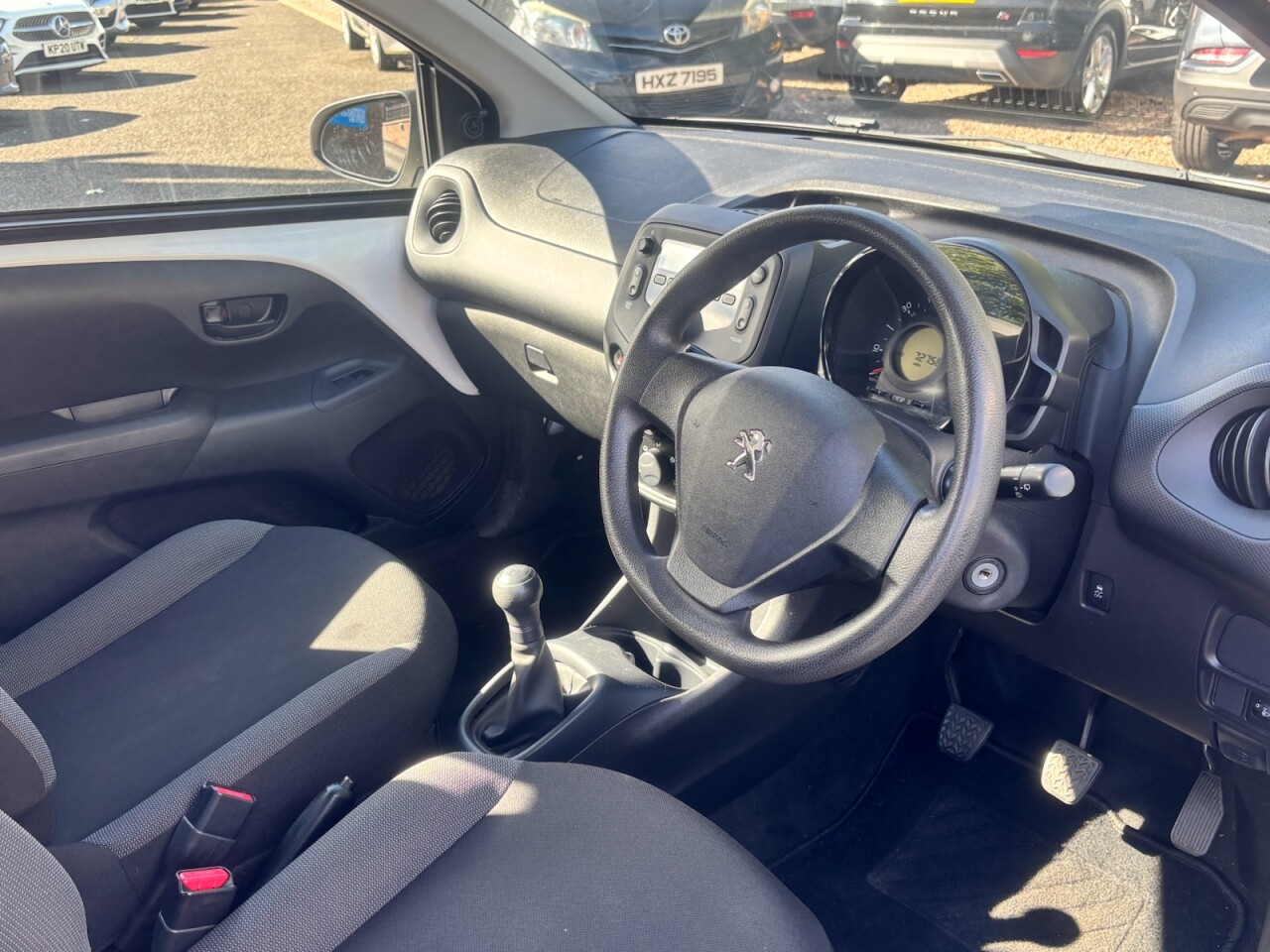 2016 PEUGEOT 1.0 Access Hatchback 3dr Petrol Manual Euro 6 (68 ps) - vehicle photo 9 for sale on PureCar