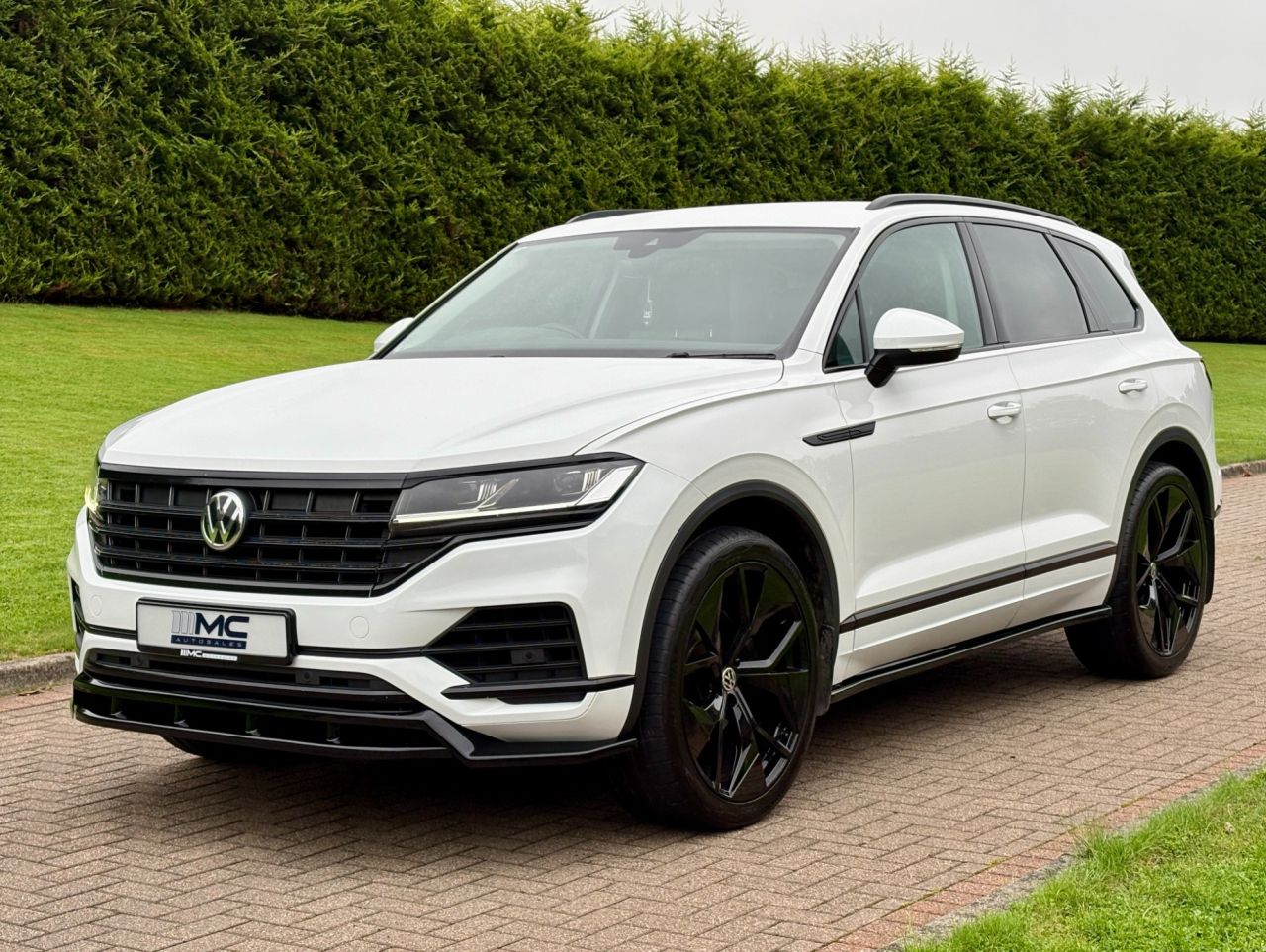 2019 VOLKSWAGEN TOUAREG 3.0 TDI V6 SEL SUV 5dr Diesel Tiptronic 4Motion Euro 6 (s/s) (231 ps) - vehicle photo 2 for sale on PureCar