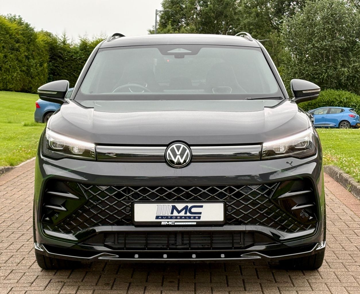 2024 VOLKSWAGEN TIGUAN 1.5 eTSI MHEV R-Line SUV 5dr Petrol Hybrid DSG Euro 6 (s/s) (150 ps) - vehicle photo 9 for sale on PureCar