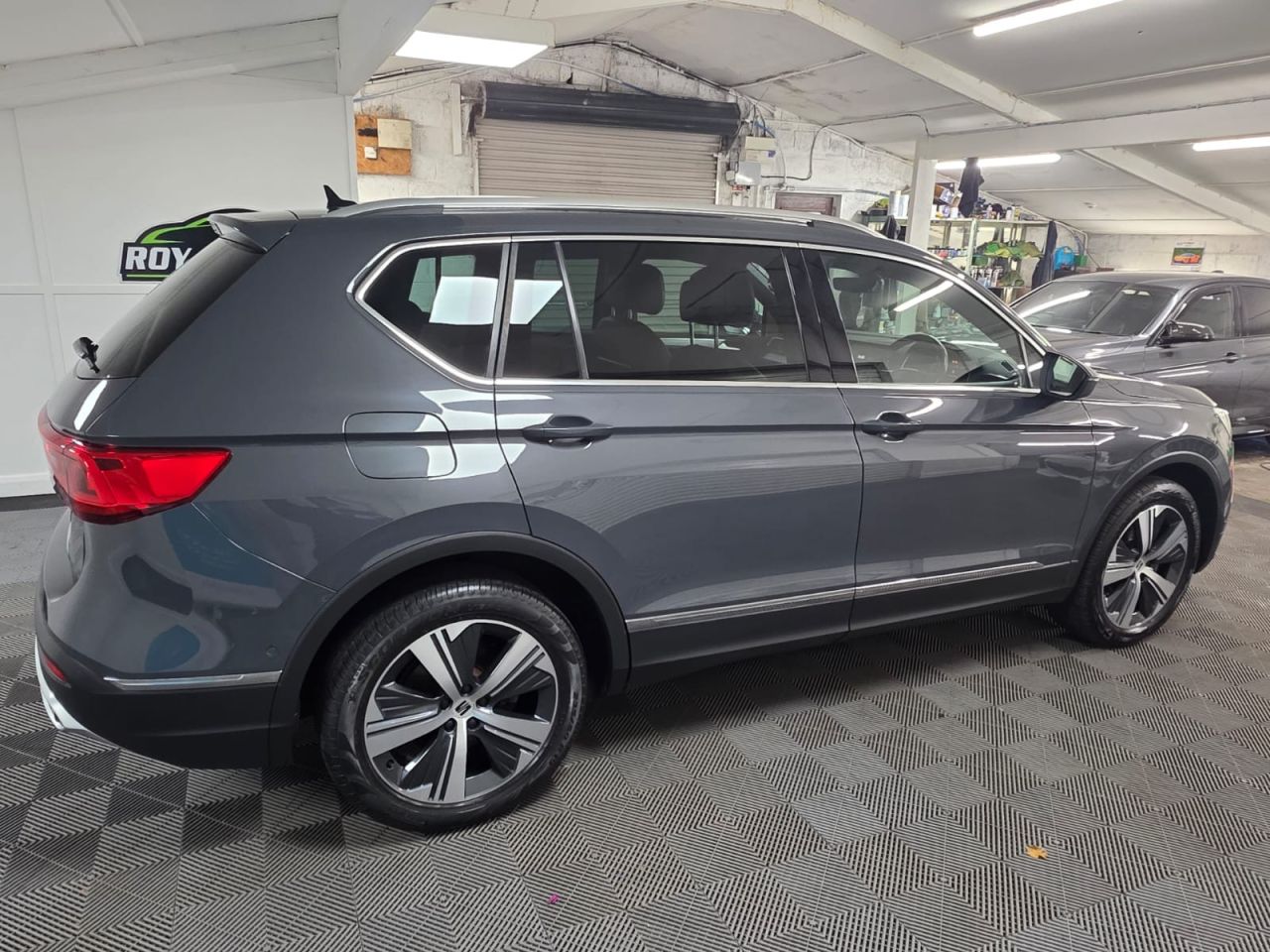 2021 SEAT TARRACO 2.0 TDI XCELLENCE SUV 5DR DIESEL MANUAL EURO 6 (S/S) (150 PS) 1 Owner from - vehicle photo 6 for sale on PureCar