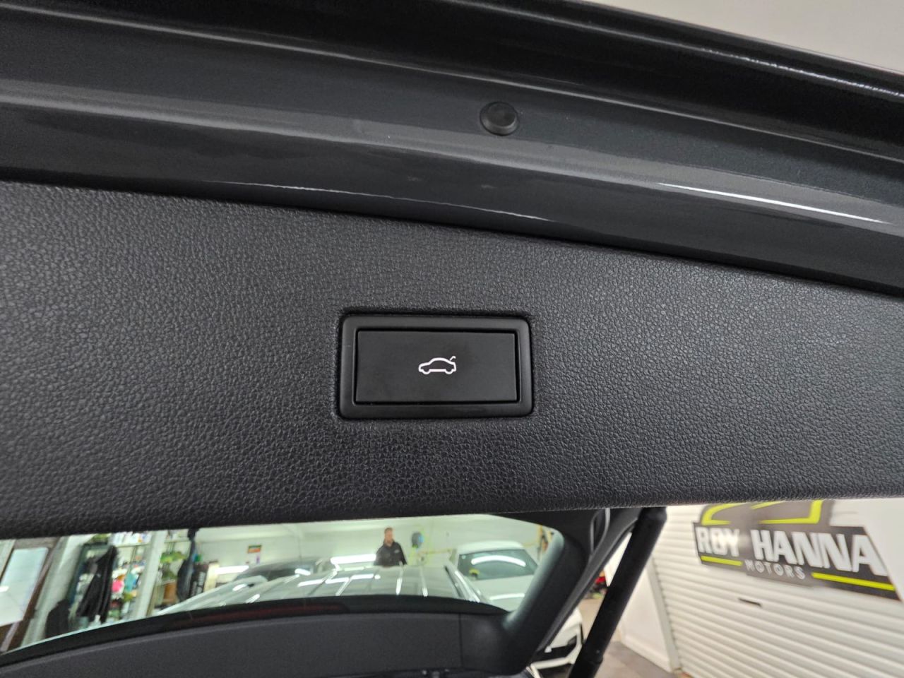 2021 SEAT TARRACO 2.0 TDI XCELLENCE SUV 5DR DIESEL MANUAL EURO 6 (S/S) (150 PS) 1 Owner from - vehicle photo 17 for sale on PureCar