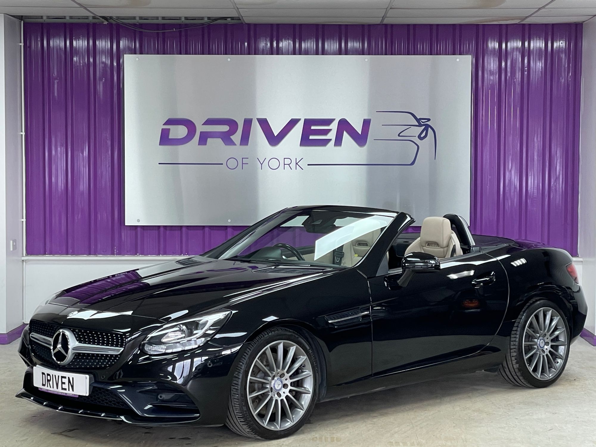 2016 Mercedes-benz SLC
