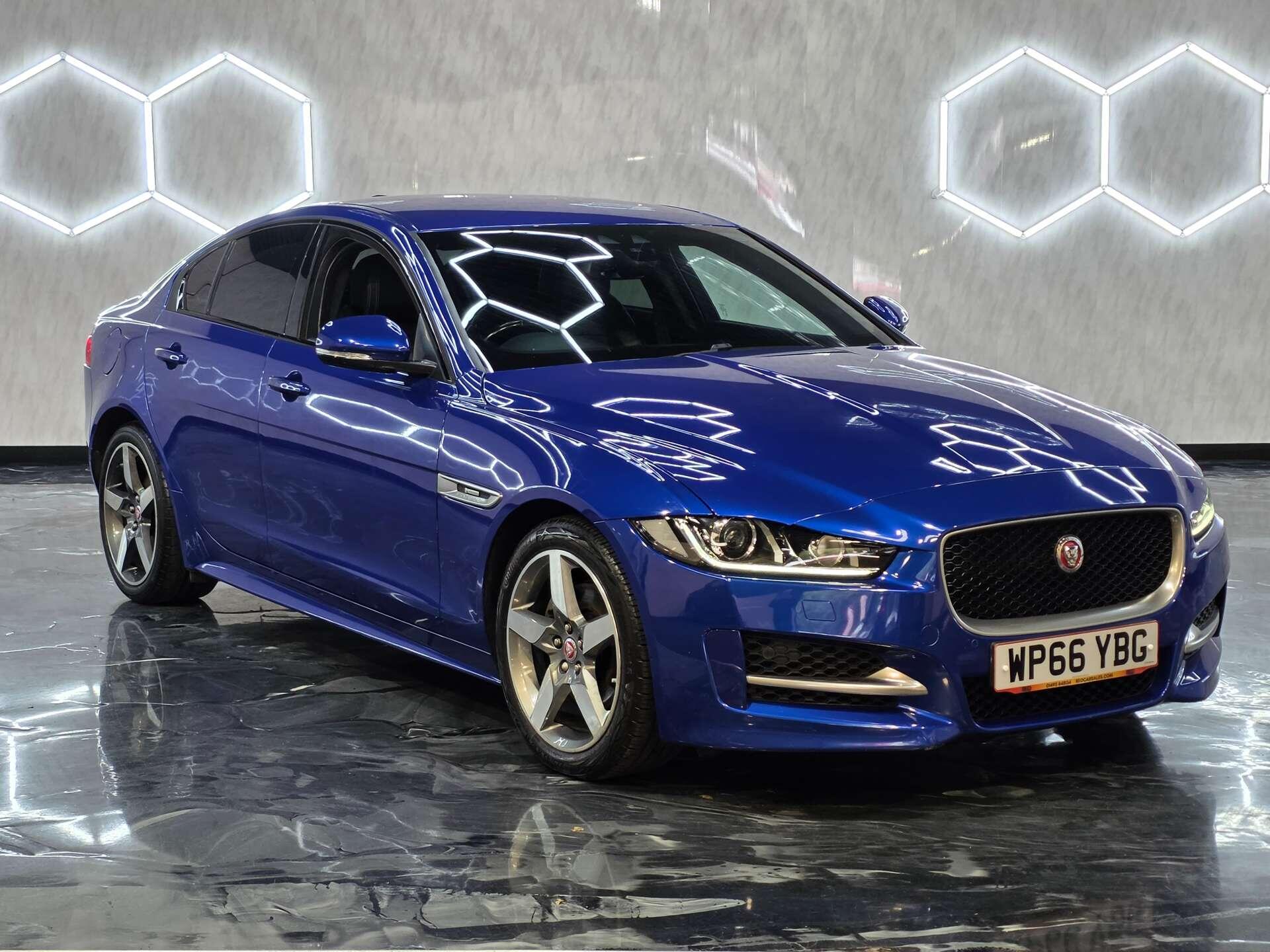 2016 66 JAGUAR XE 2.0d R-Sport Saloon 4dr Diesel Auto Euro 6 (s/s) (180 ps)
