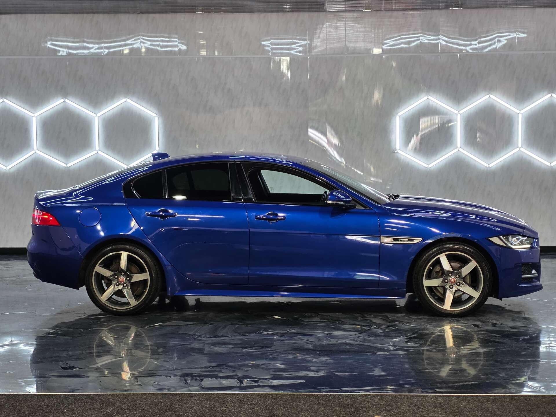 2016 66 JAGUAR XE