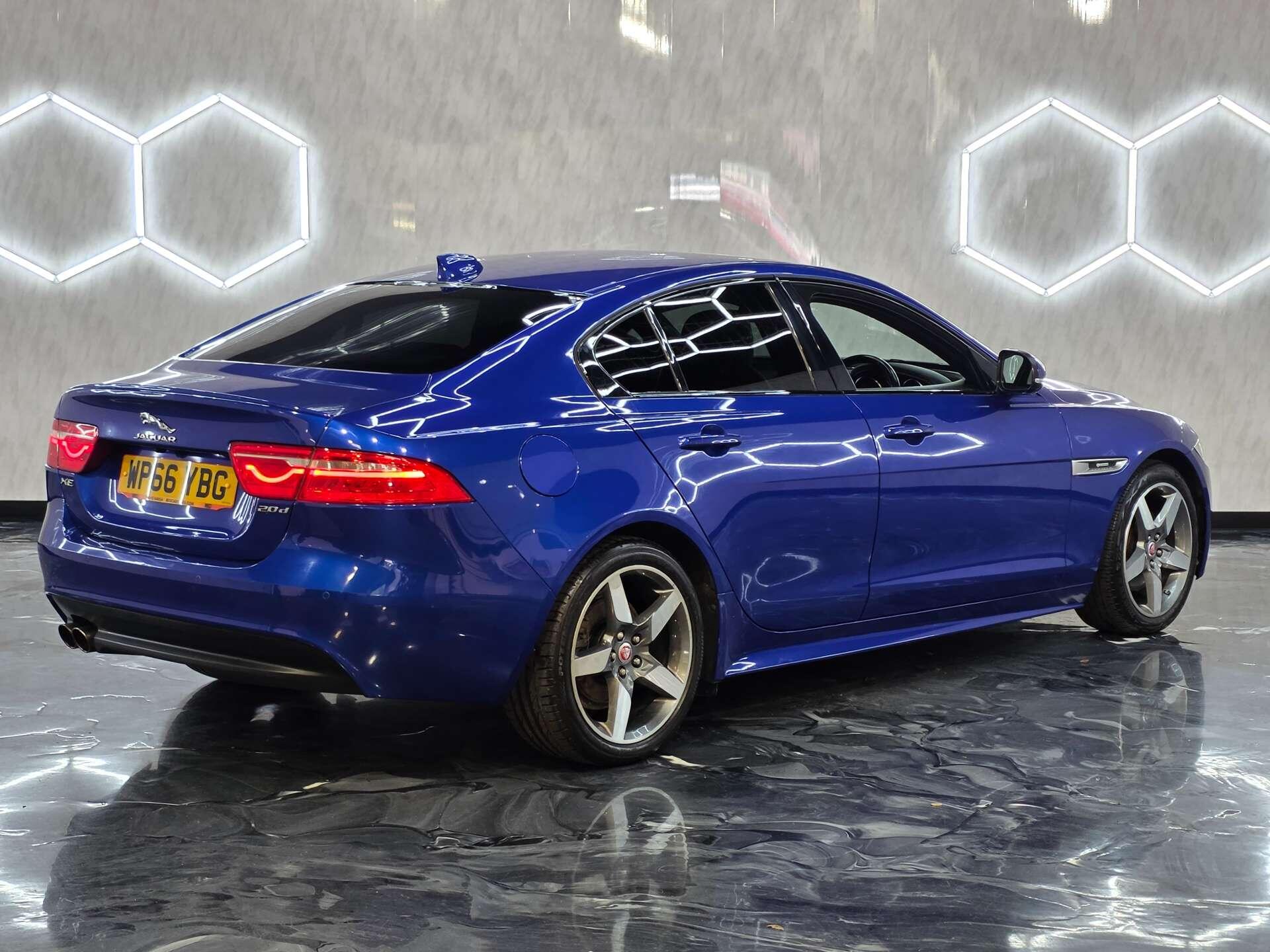 2016 66 JAGUAR XE