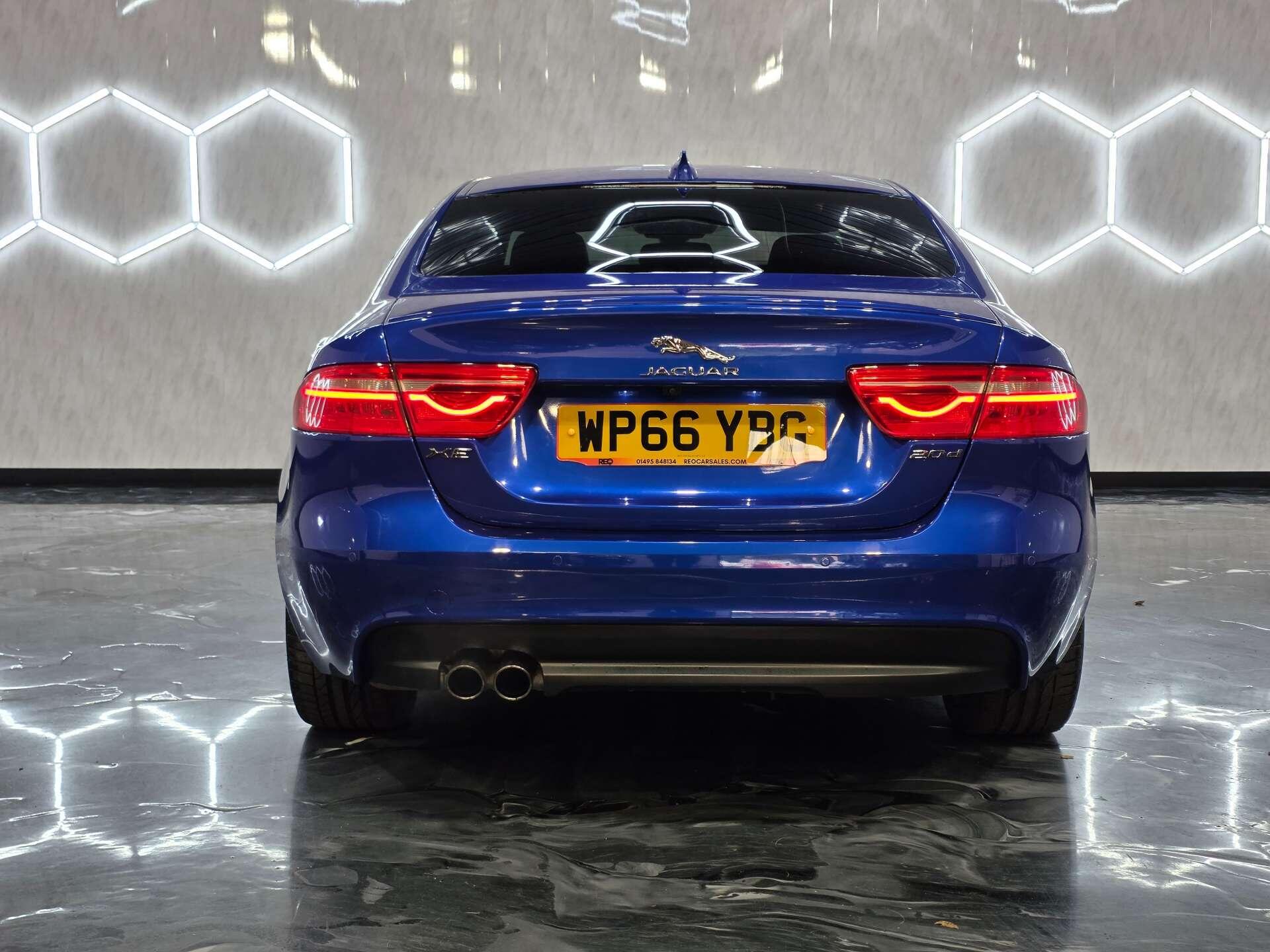 2016 66 JAGUAR XE