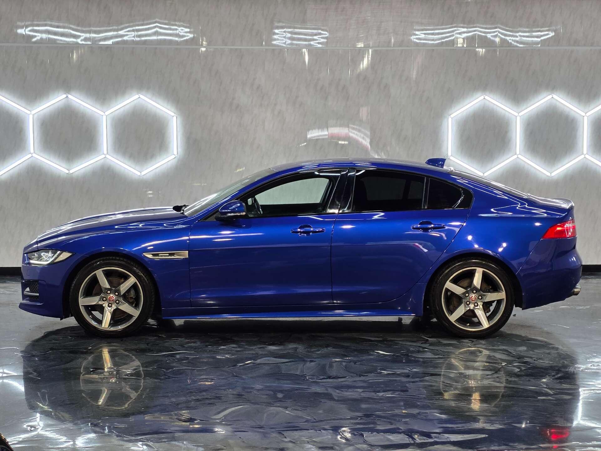 2016 66 JAGUAR XE