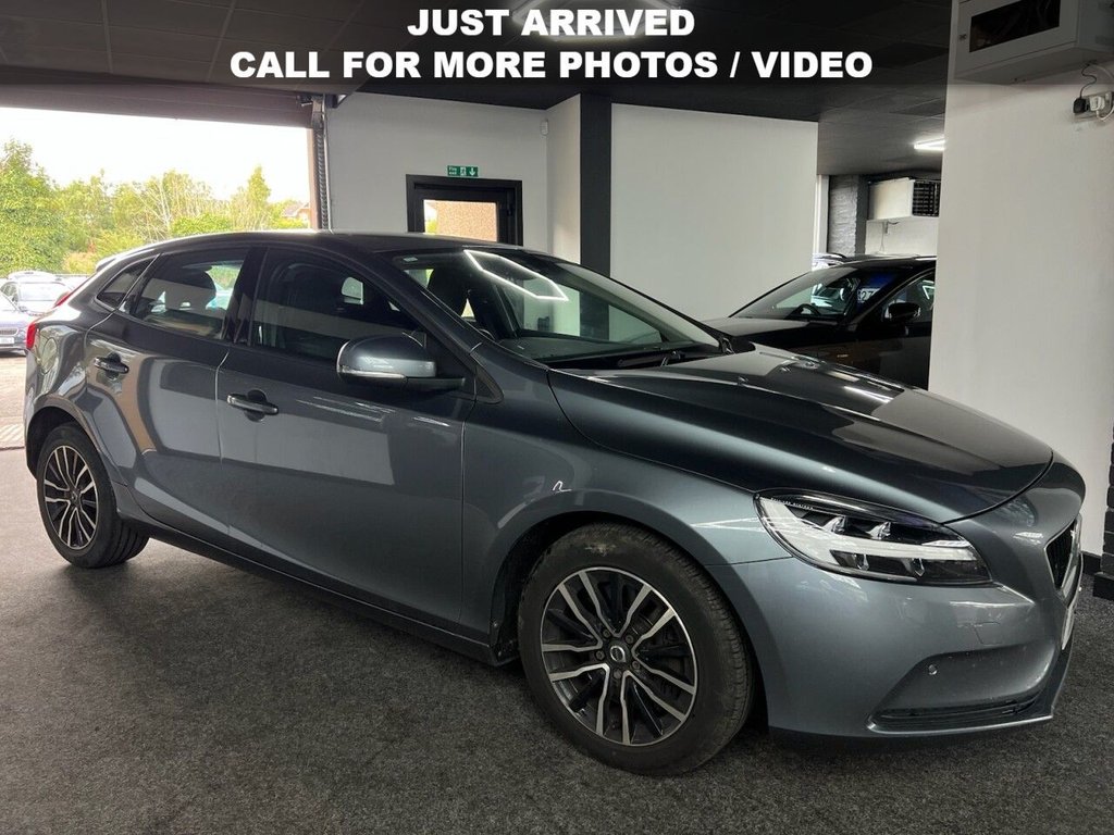 2019 Volvo V40
