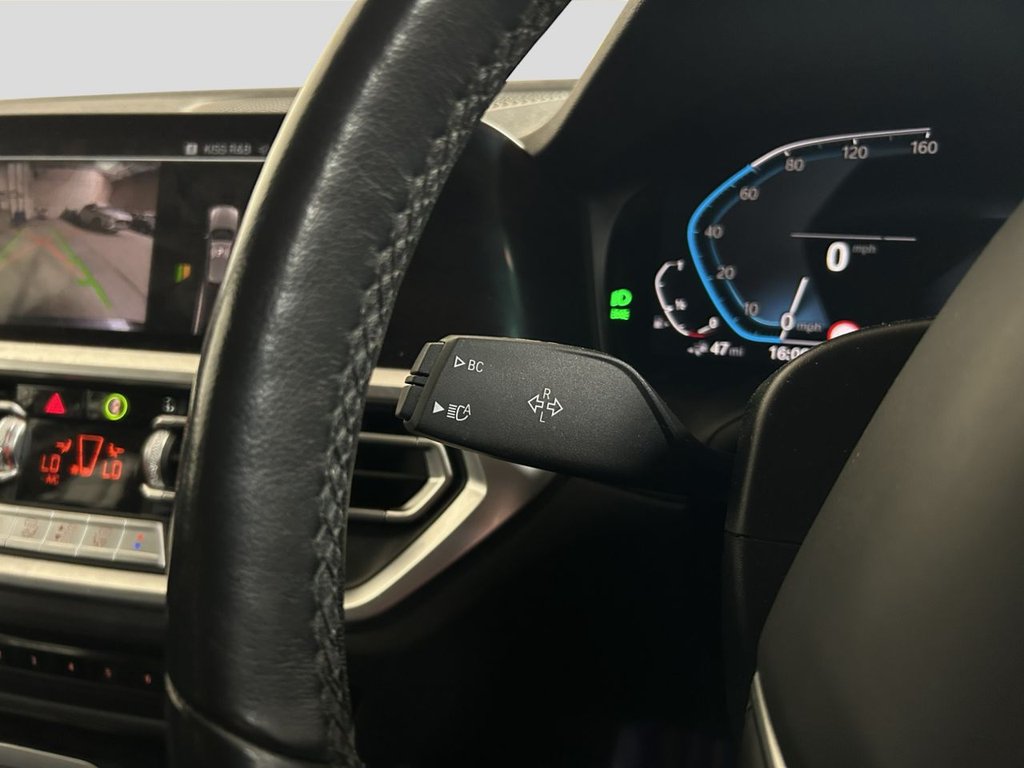 2021 BMW 3 Series — image 16