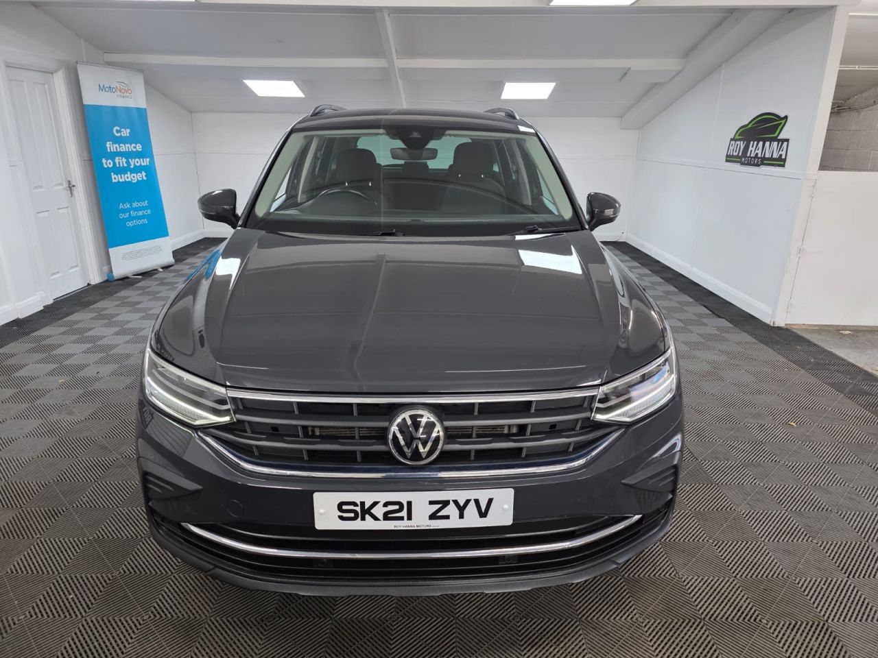 2021 VOLKSWAGEN TIGUAN 1.5 TSI Life SUV 5dr Petrol DSG Euro 6 (s/s) (150 ps) 7-Speed DSG automatic - vehicle photo 9 for sale on PureCar