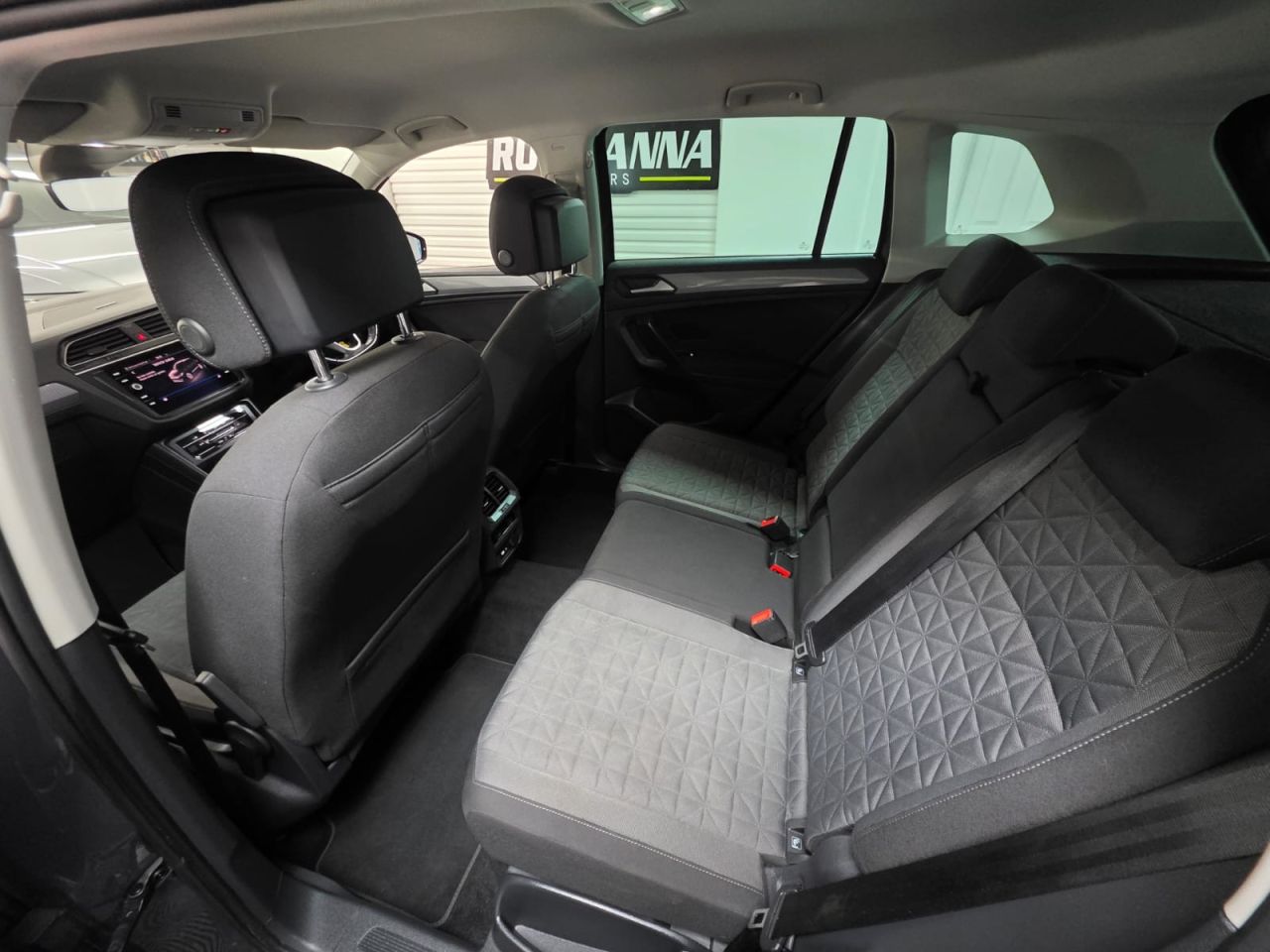 2021 VOLKSWAGEN TIGUAN 1.5 TSI Life SUV 5dr Petrol DSG Euro 6 (s/s) (150 ps) 7-Speed DSG automatic - vehicle photo 13 for sale on PureCar