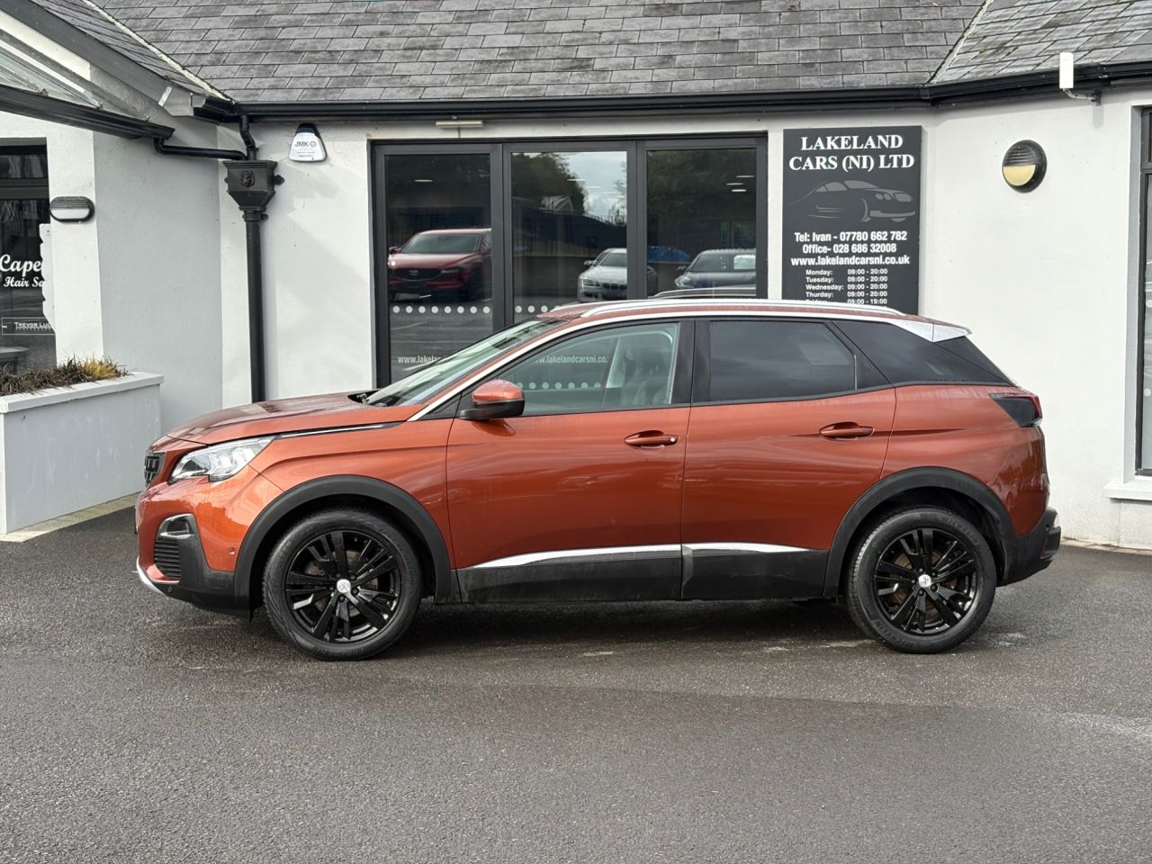 2020 PEUGEOT 1.5 BlueHDi Allure SUV 5dr Diesel Manual Euro 6 (s/s) (130 ps) - vehicle photo 3 for sale on PureCar