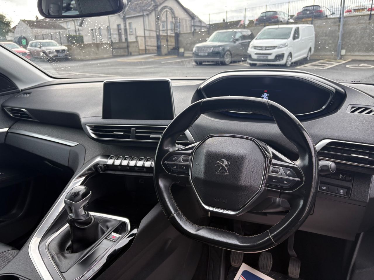 2020 PEUGEOT 1.5 BlueHDi Allure SUV 5dr Diesel Manual Euro 6 (s/s) (130 ps) - vehicle photo 9 for sale on PureCar