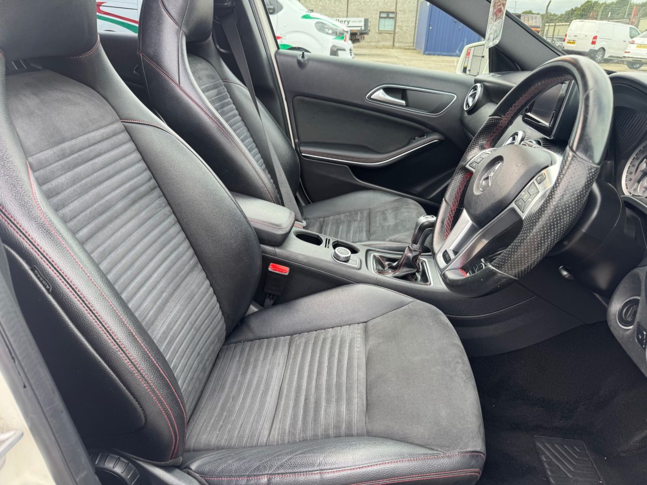 2015 MERCEDES A CLASS 1.5 A180 CDI AMG Sport Hatchback 5dr Diesel Manual Euro 6 (s/s) (109 ps) - vehicle photo 11 for sale on PureCar