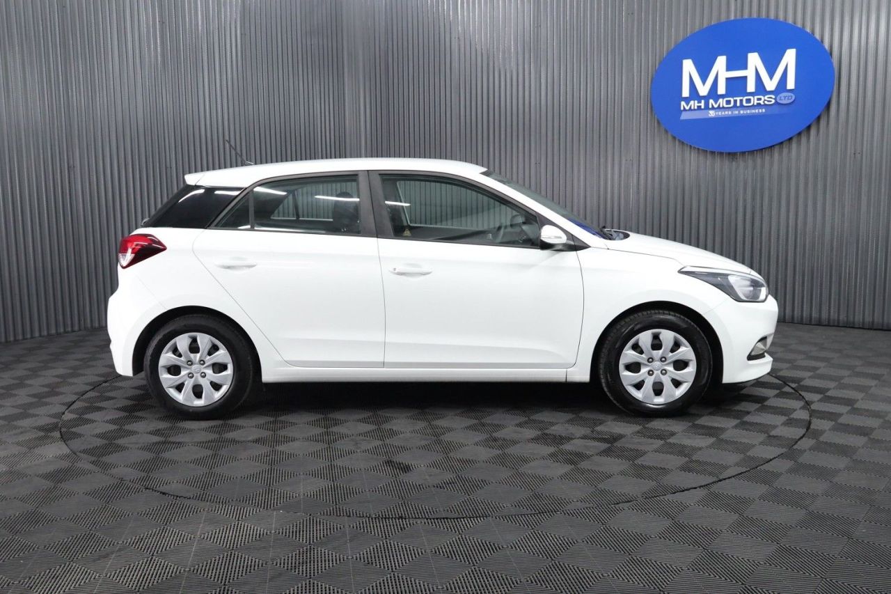 2017 HYUNDAI I20 1.2 S Hatchback 5dr Petrol Manual Euro 6 (75 ps) LONG MOT / LOW INSURANCE G - vehicle photo 8 for sale on PureCar