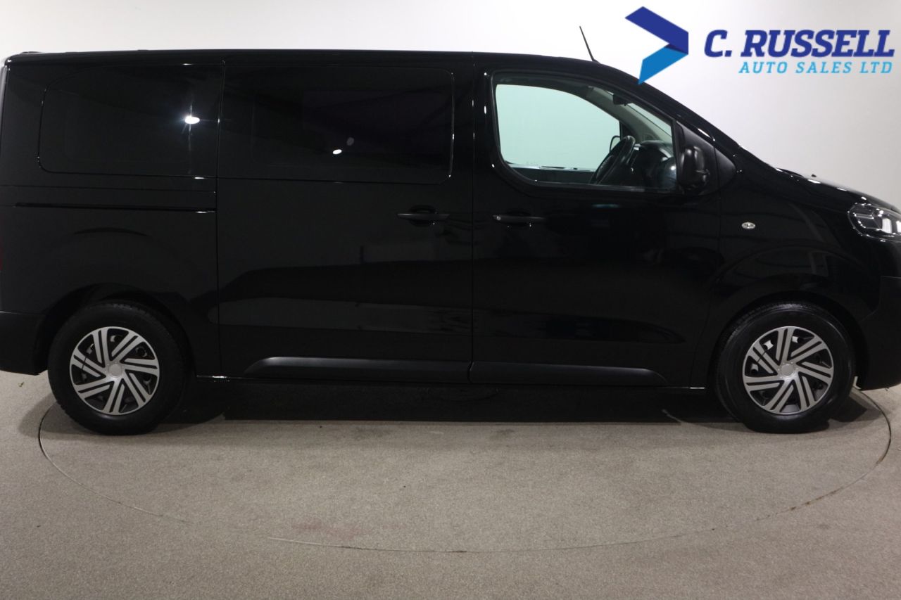 2021 VAUXHALL VIVARO LIFE 1.5 Turbo D Edition M MPV 5dr Diesel Manual SWB Euro 6 (s/s) (9 Seat) (120 - vehicle photo 7 for sale on PureCar