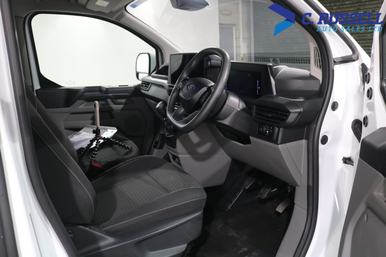 2024 FORD TRANSIT CUSTOM 2.0 280 EcoBlue Leader Panel Van 5dr Diesel Manual L1 H1 Euro 6 (s/s) (110 - vehicle photo 9 for sale on PureCar
