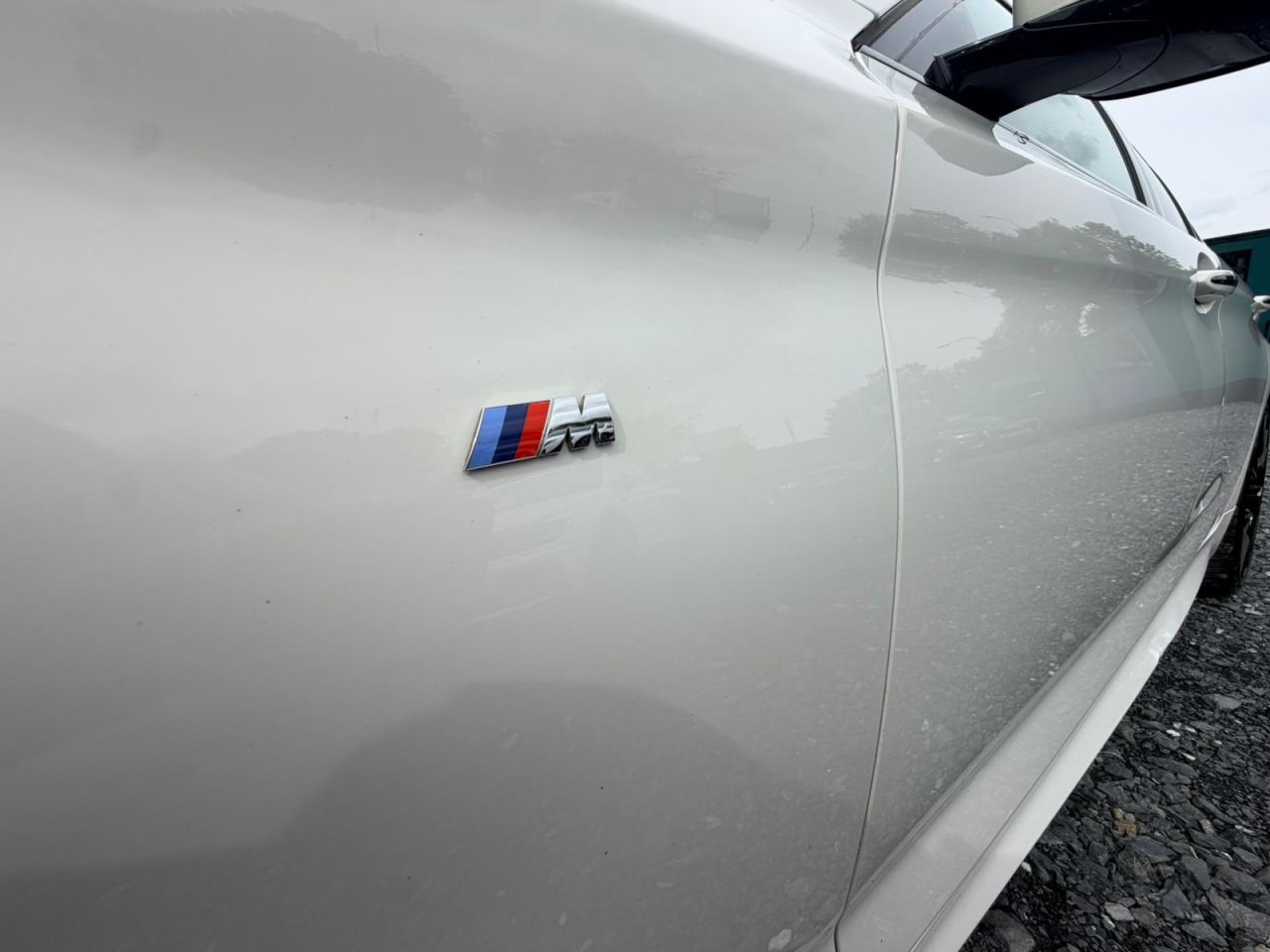 2017 BMW 5 SERIES 2.0 520d M Sport Saloon 4dr Diesel Auto Euro 6 (s/s) (190 ps) - vehicle photo 21 for sale on PureCar