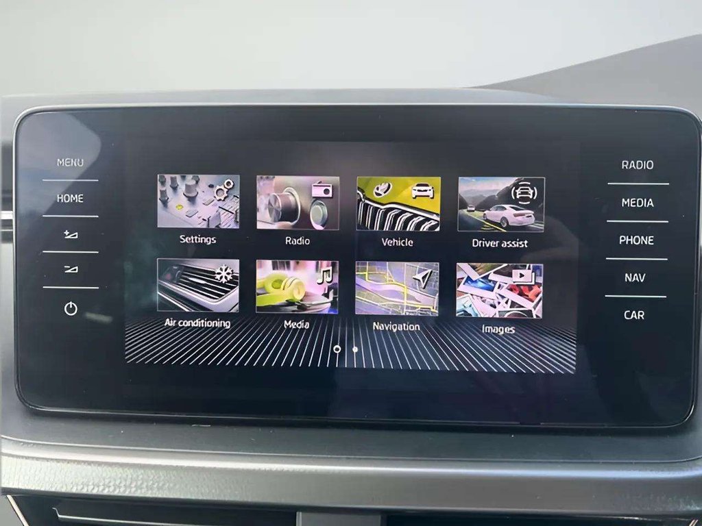 2023 Skoda Kamiq — image 11