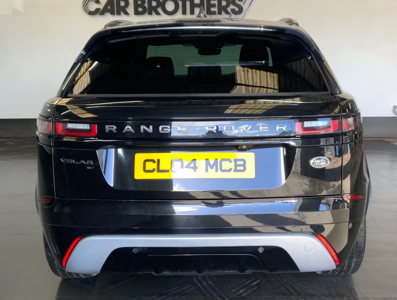 2021 LAND ROVER RANGE ROVER VELAR 2.0 D200 MHEV R-Dynamic SE SUV 5dr Diesel Auto 4WD Euro 6 (s/s) (204 ps) - vehicle photo 11 for sale on PureCar