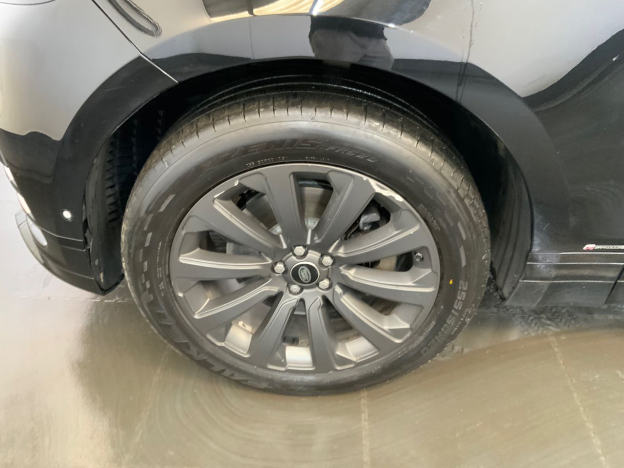 2021 LAND ROVER RANGE ROVER VELAR 2.0 D200 MHEV R-Dynamic SE SUV 5dr Diesel Auto 4WD Euro 6 (s/s) (204 ps) - vehicle photo 15 for sale on PureCar