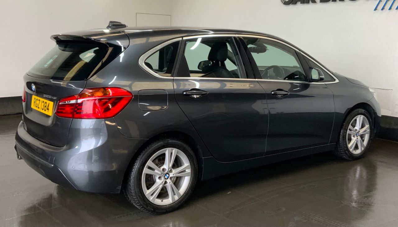 2020 BMW 2 SERIES ACTIVE TOURER 1.5 225xe 10kWh Luxury MPV 5dr Petrol Plug-in Hybrid Auto 4WD Euro 6 (s/s) - vehicle photo 5 for sale on PureCar