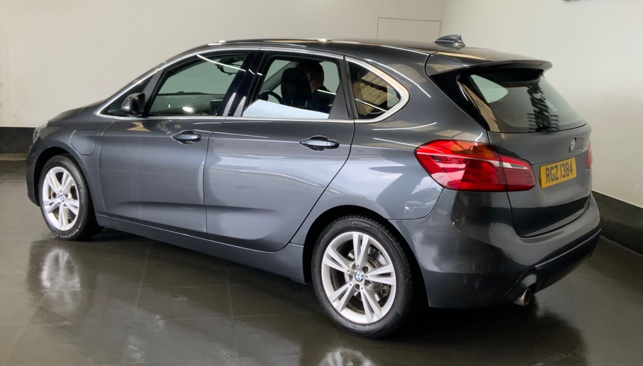 2020 BMW 2 SERIES ACTIVE TOURER 1.5 225xe 10kWh Luxury MPV 5dr Petrol Plug-in Hybrid Auto 4WD Euro 6 (s/s) - vehicle photo 6 for sale on PureCar