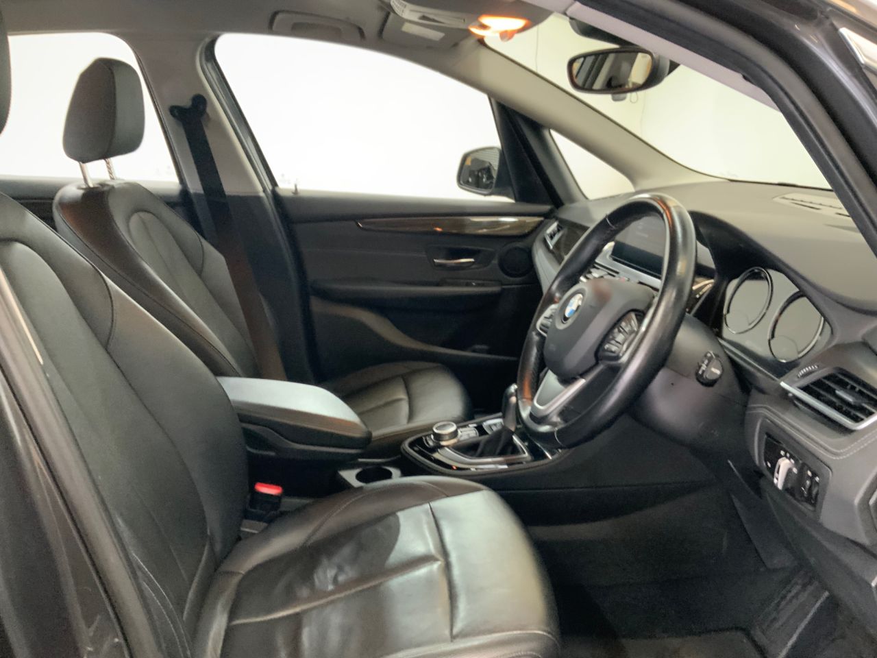 2020 BMW 2 SERIES ACTIVE TOURER 1.5 225xe 10kWh Luxury MPV 5dr Petrol Plug-in Hybrid Auto 4WD Euro 6 (s/s) - vehicle photo 20 for sale on PureCar