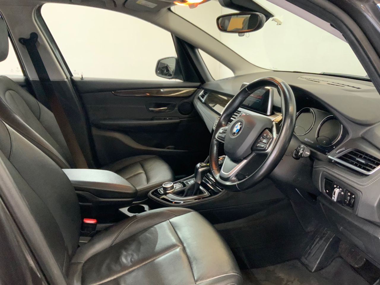 2020 BMW 2 SERIES ACTIVE TOURER 1.5 225xe 10kWh Luxury MPV 5dr Petrol Plug-in Hybrid Auto 4WD Euro 6 (s/s) - vehicle photo 22 for sale on PureCar