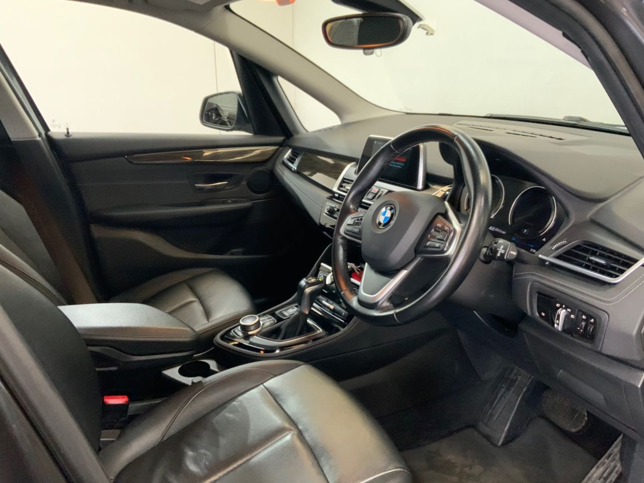 2020 BMW 2 SERIES ACTIVE TOURER 1.5 225xe 10kWh Luxury MPV 5dr Petrol Plug-in Hybrid Auto 4WD Euro 6 (s/s) - vehicle photo 23 for sale on PureCar