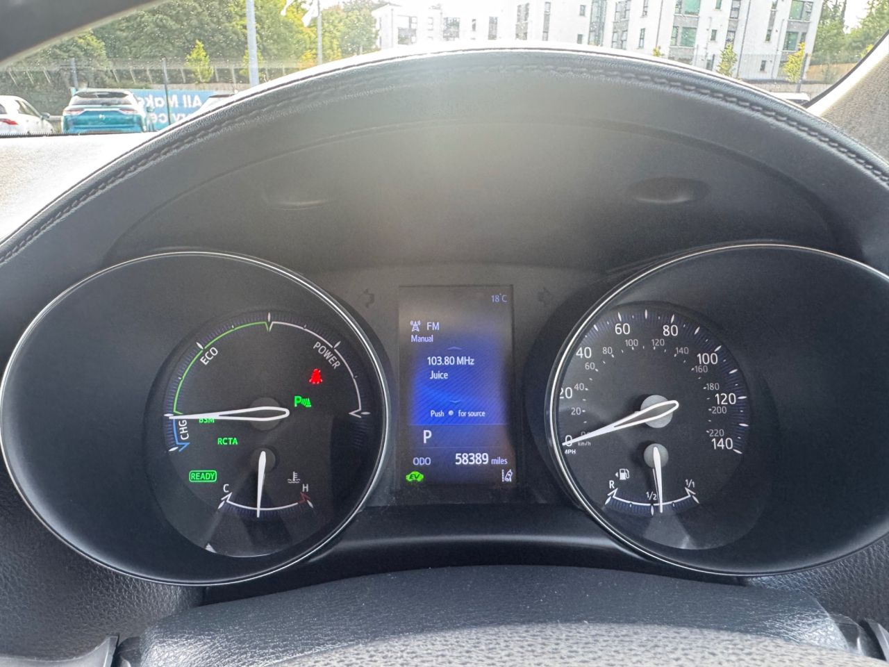 2019 TOYOTA C-HR 1.8 VVT-h Dynamic SUV 5dr Petrol Hybrid CVT Euro 6 (s/s) (122 ps) - vehicle photo 21 for sale on PureCar