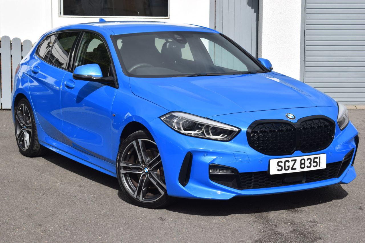 2020 BMW 1 SERIES 1.5 118i M Sport Hatchback 5dr Petrol Manual Euro 6 (s/s) (140 ps) Heated S - vehicle photo 2 for sale on PureCar