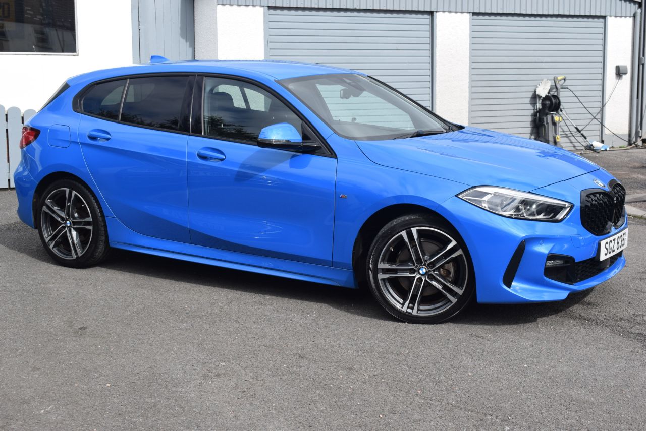 2020 BMW 1 SERIES 1.5 118i M Sport Hatchback 5dr Petrol Manual Euro 6 (s/s) (140 ps) Heated S - vehicle photo 3 for sale on PureCar