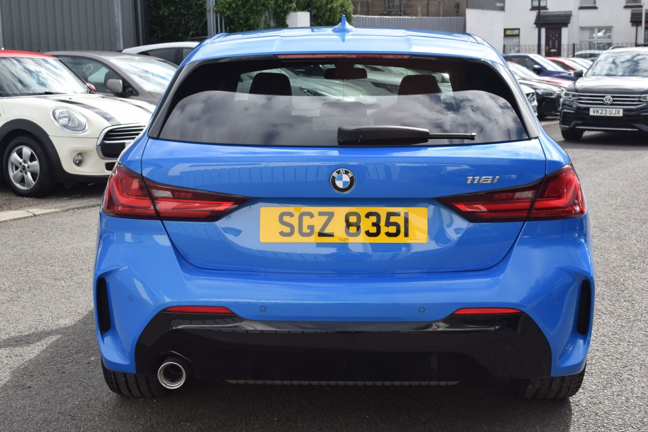 2020 BMW 1 SERIES 1.5 118i M Sport Hatchback 5dr Petrol Manual Euro 6 (s/s) (140 ps) Heated S - vehicle photo 8 for sale on PureCar